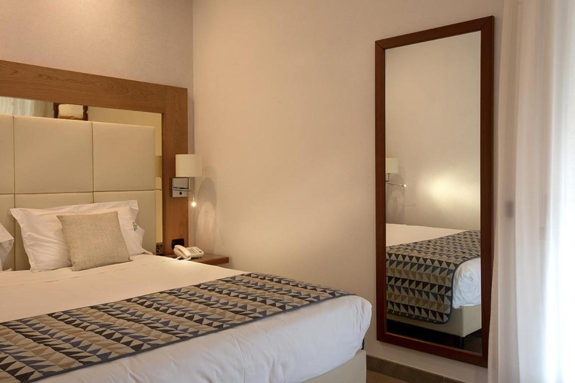 American Hotel Pozzuoli Ngoại thất bức ảnh