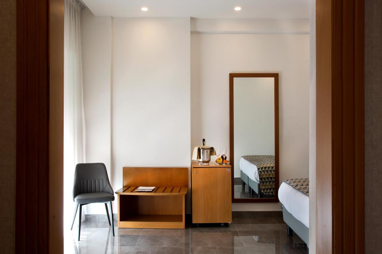 American Hotel Pozzuoli Ngoại thất bức ảnh