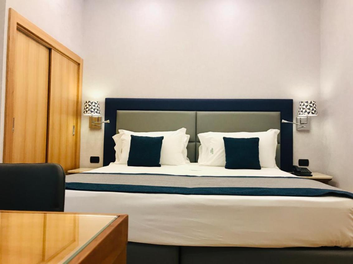 American Hotel Pozzuoli Ngoại thất bức ảnh