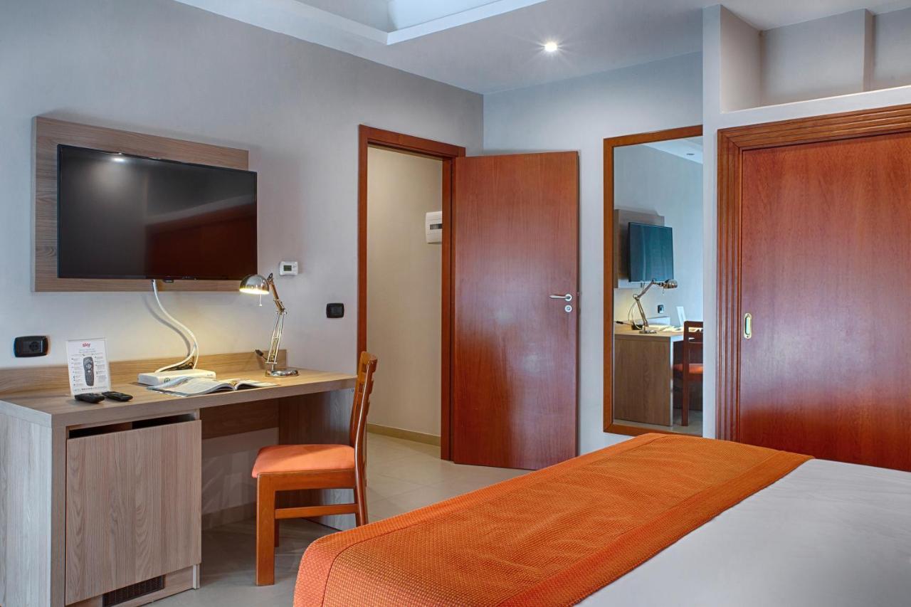 American Hotel Pozzuoli Ngoại thất bức ảnh